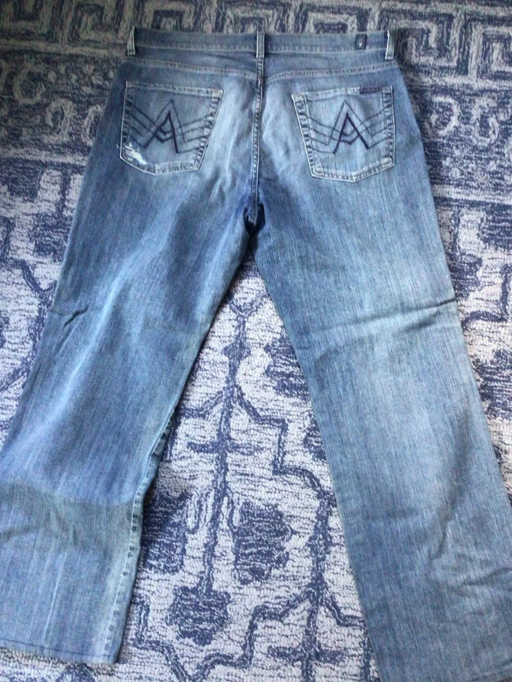 Never worn 7 For All Mankind Men’s Light Blue Straight-Leg Jeans Size 34